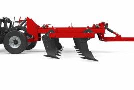 Sub loosener Under chassis clearance tillage machine